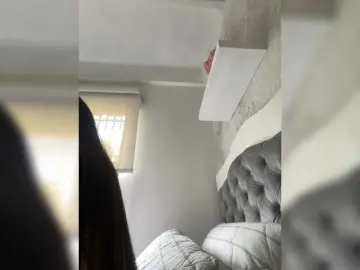 Bongacams Live Sex Cam of SallyeLeins