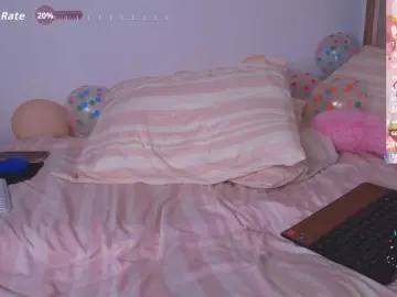 Bongacams Live Sex Cam of SallyeLeins