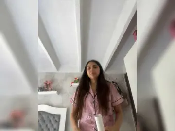 Bongacams Best live sex cam show of SallyeLeins