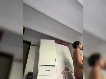 Bongacams Best live sex cam show of SallyeLeins