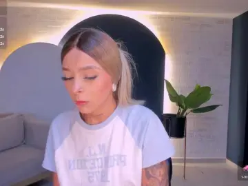 Bongacams Watch Live Sex Cams of ClaireDawson