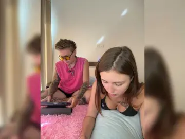 Bongacams Watch Live Sex Cams of kreker88