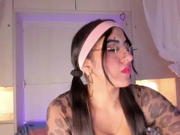 Bongacams Free Live Porn of BellaBroocks