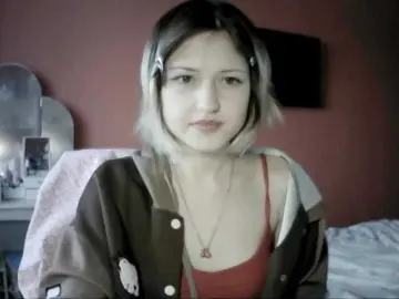 Bongacams Watch Live Sex Cams of SnowWhiteNika