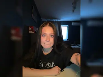 Bongacams Free Live Porn of wowitsbarb1e