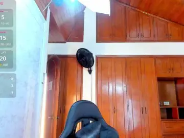 Bongacams Best live sex cam show of LucySkinny