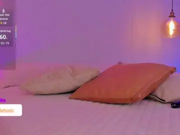 Bongacams Best live sex cam show of LittleToxic