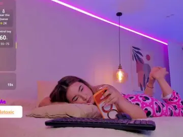 Bongacams Private Sex Chat of LittleToxic