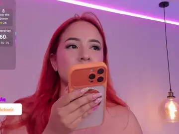 Bongacams Best Webcam of LittleToxic