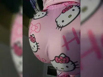 Bongacams Best live sex cam show of LittleToxic