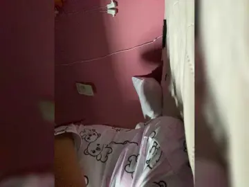 Bongacams Sex Cam of LittleToxic