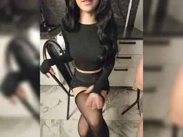 Bongacams Free Porn Cam of Hotpepper-Sweetpepper