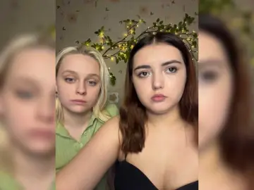 Bongacams Watch Live Sex Cams of BellaAndAlice
