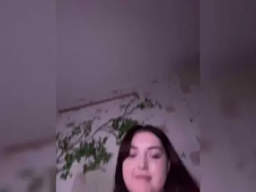 Bongacams Adult Webcam of BellaAndAlice
