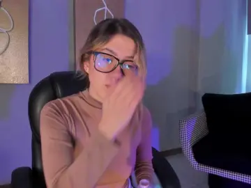 Bongacams Free Porn Cam of EveBenson