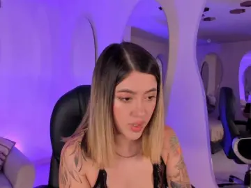 Bongacams Best live sex cam show of EveBenson