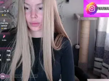 Bongacams Live Sex of Foxymoxy19