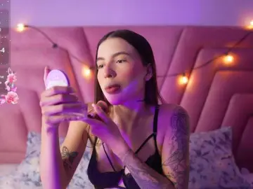 Bongacams Best Webcam of youngmommy