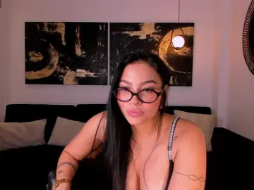 Bongacams Free Live Porn of MollyJones