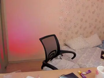 Bongacams Live Sex of Alicenextdoor