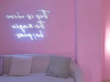Bongacams Best live sex cam show of AmaraDivine