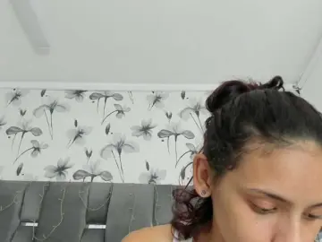 Bongacams Sex Cam of Ehotloveaxxx