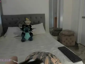 Bongacams Live Sex Cam of Lexie-red