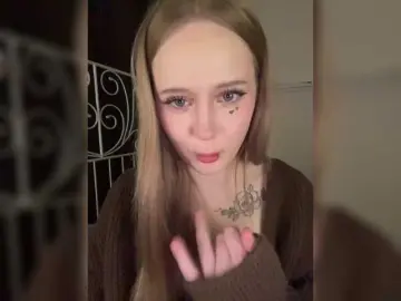 Bongacams Live Porn of LolaMin