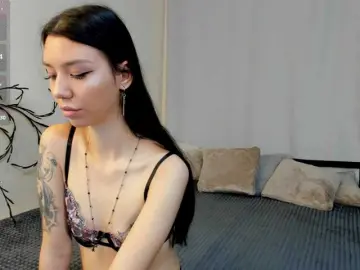 Bongacams Free Porn Cam of Amelia-skyy