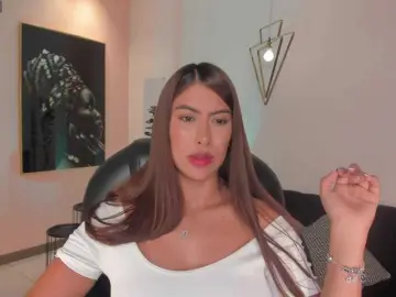 Bongacams Nude Webcam of ArianaDumont