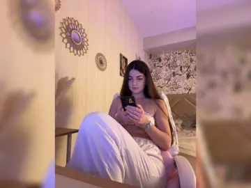 Bongacams Private Sex Chat of -Saharochek-