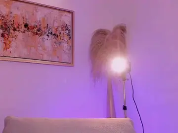 Bongacams Sex Cam of KyomiVelvet