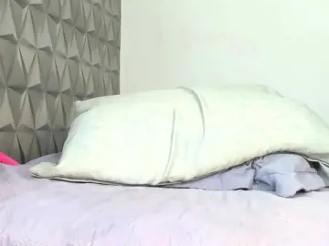 Bongacams Adult Webcams of hennyKitty