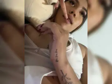 Bongacams Free Live Porn of SarahYessica