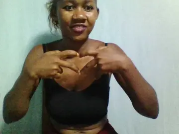 Bongacams Best live sex cam show of Reliane12