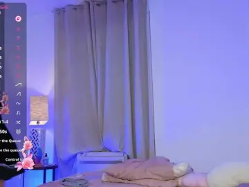 Bongacams Free Live Porn of LumiNika1