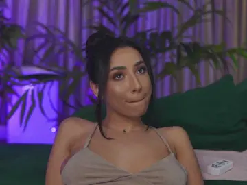 Bongacams Nude Webcam of RamiraRowa