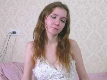 Bongacams Sex Cam of Cuteal1ce