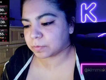 Bongacams Free Porn Cam of Kimmiakiss22