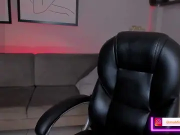 Bongacams Nude Webcam of MaddisonCollins