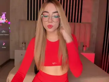 Bongacams Live Porn of SophieLafont
