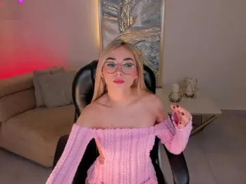 Bongacams Nude Webcam of SophieLafont