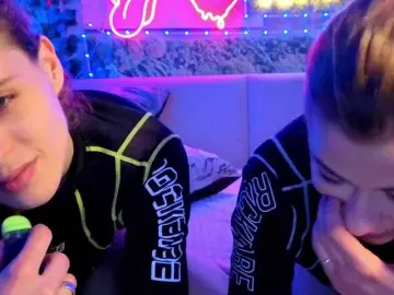 Bongacams Watch Live Sex Cams of 2Laski2