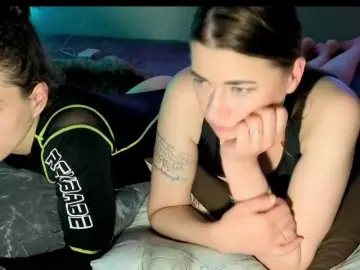 Bongacams Live Sex Cam of 2Laski2