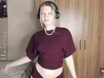 Bongacams Live Sex Cam of SkyeDavis