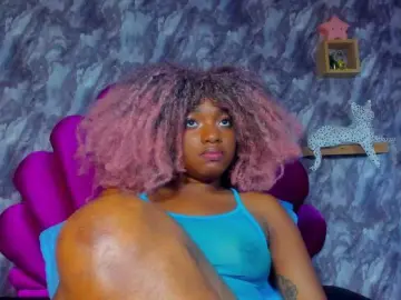 Bongacams Live Sex Cam of EMMAPARIS