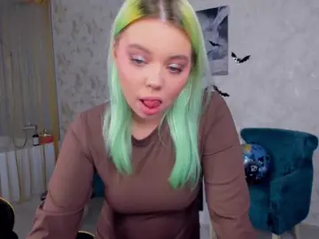 Bongacams Nude Webcam of FunnyVibe