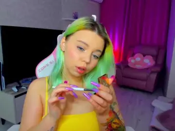 Bongacams Adult Webcam of FunnyVibe