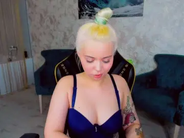 Bongacams Adult Webcam of FunnyVibe