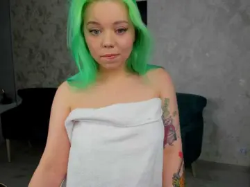 Bongacams Nude Webcam of FunnyVibe